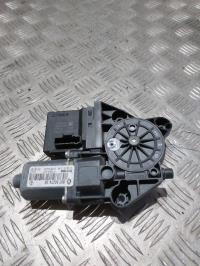 Moteur leve vitre avant droit