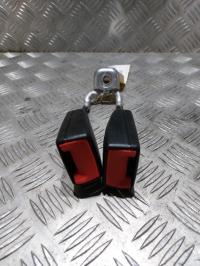 Attache ceinture arriere gauche
