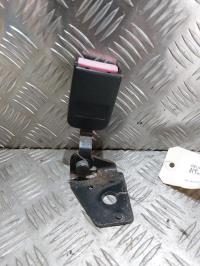 Attache ceinture arriere gauche