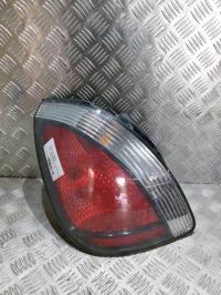 Fanale posteriore principale sinistro (luci)
