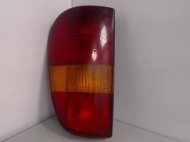 Fanale posteriore principale sinistro (luci)