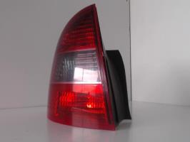 Fanale posteriore principale sinistro (luci)