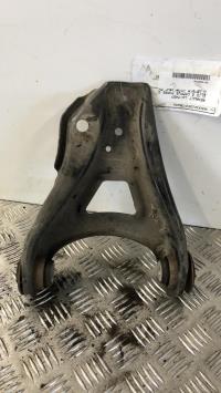 Triangle inferieur avant gauche