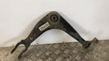 Triangle avant gauche