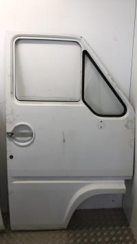 Porte avant droit