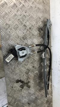 Leve vitre electrique avant droit