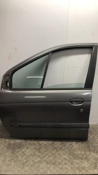 Porte avant gauche