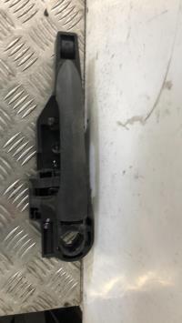 Poignee porte avant gauche