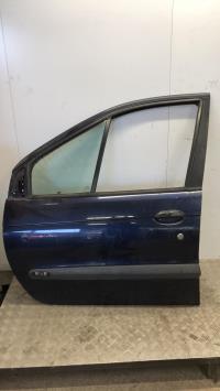 Porte avant gauche