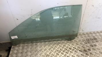 Vitre avant gauche