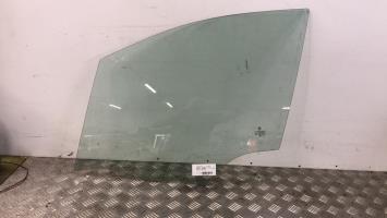 Vitre avant gauche
