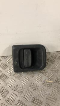 Poignee porte avant gauche
