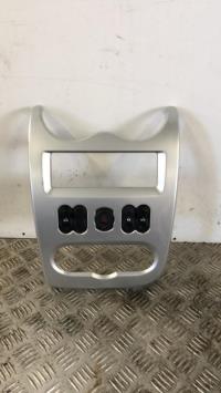 Console central (interieur plastique)
