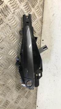 Poignee porte avant gauche