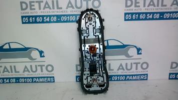 Platine feu arriere gauche