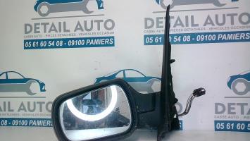 Retrovisor izquierdo