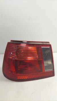Fanale posteriore principale sinistro (luci)