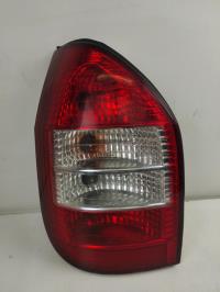 Fanale posteriore principale sinistro (luci)