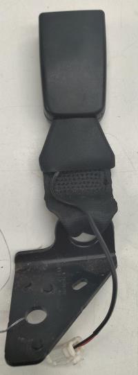 Attache ceinture arriere gauche