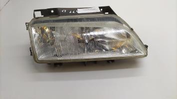 Gruppo ottico anteriore principale destro (luci)(faro)