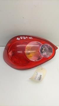 Fanale posteriore principale sinistro (luci)