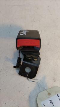 Attache ceinture arriere gauche