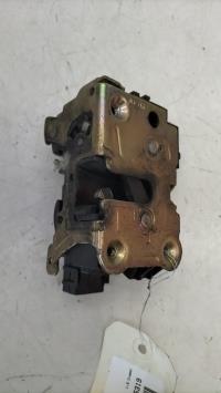 Cerradura delantera derecha