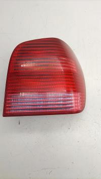 Fanale posteriore principale destro (luci)