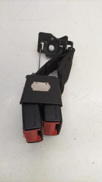Attache ceinture arriere droit