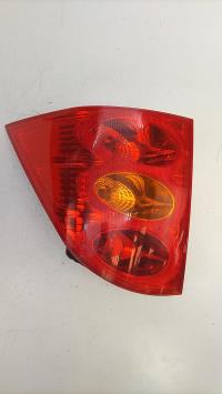 Fanale posteriore principale sinistro (luci)