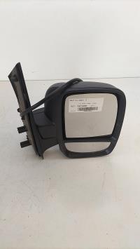 Retrovisor derecho