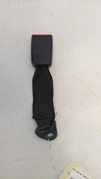 Attache ceinture arriere gauche