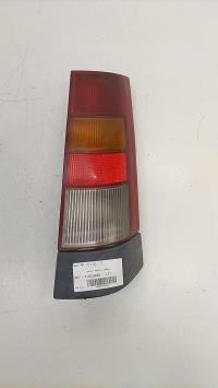 Fanale posteriore principale destro (luci)