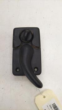 Poignee interieur porte laterale droite