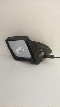 Retrovisor izquierdo