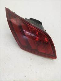 Fanale posteriore principale sinistro (luci)