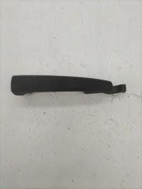Poignee porte laterale droit
