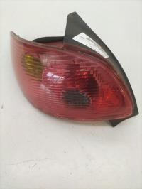 Fanale posteriore principale sinistro (luci)