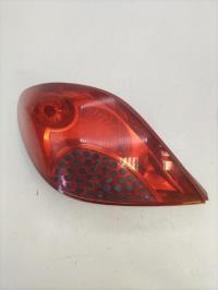 Fanale posteriore principale sinistro (luci)