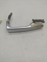 Poignee porte avant gauche