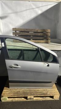 Porte avant droit