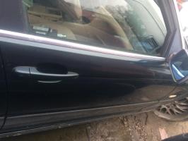 Porte avant droit
