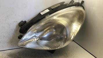 Gruppo ottico anteriore principale sinistro (luci)(faro)