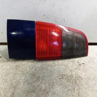 Fanale posteriore principale sinistro (luci)