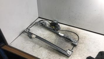Leve vitre electrique avant droit