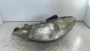Gruppo ottico anteriore principale sinistro (luci)(faro)