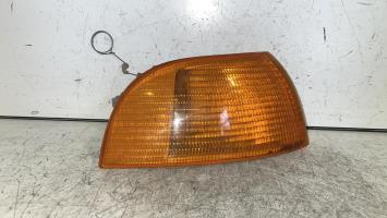 Gruppo ottico anteriore secondario destro (luci)(freccia)
