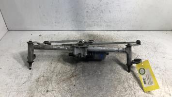 Motore tergicristallo anteriore