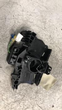 Contactor giratorio