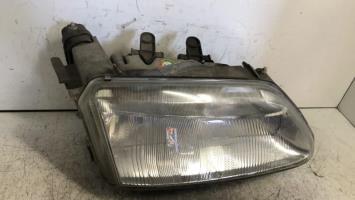Gruppo ottico anteriore principale destro (luci)(faro)